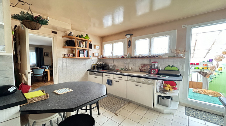 Ma-Cabane - Vente Maison FONTENAY-LE-FLEURY, 90 m²