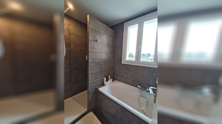 Ma-Cabane - Vente Maison FONTENAY-LE-FLEURY, 136 m²