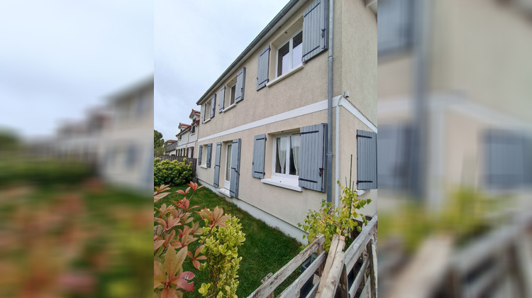 Ma-Cabane - Vente Maison FONTENAY-LE-FLEURY, 136 m²