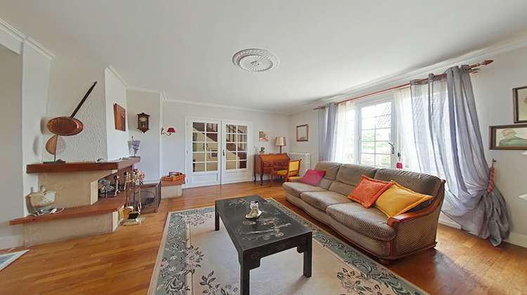 Ma-Cabane - Vente Maison FONTENAY-LE-FLEURY, 130 m²