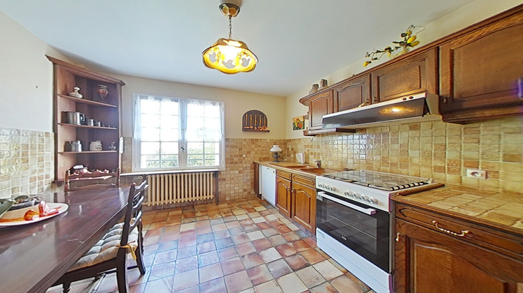 Ma-Cabane - Vente Maison FONTENAY-LE-FLEURY, 130 m²