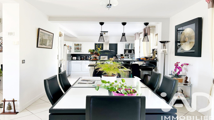 Ma-Cabane - Vente Maison Fontenay-le-Fleury, 150 m²