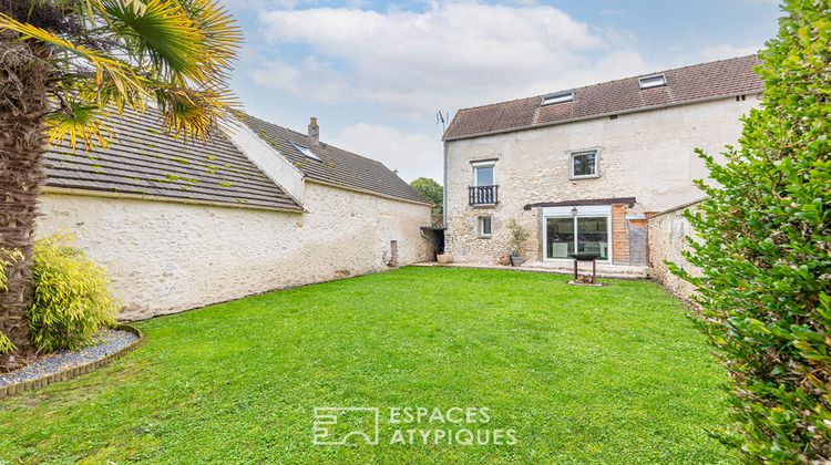 Ma-Cabane - Vente Maison FONTENAY-SAINT-PERE, 130 m²