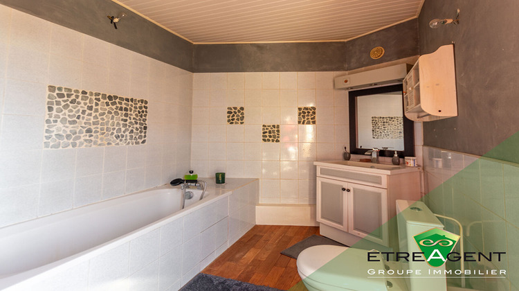 Ma-Cabane - Vente Maison FONTENAY-SAINT-PERE, 70 m²