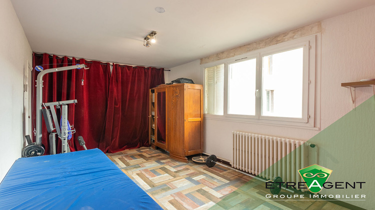 Ma-Cabane - Vente Maison FONTENAY-SAINT-PERE, 136 m²