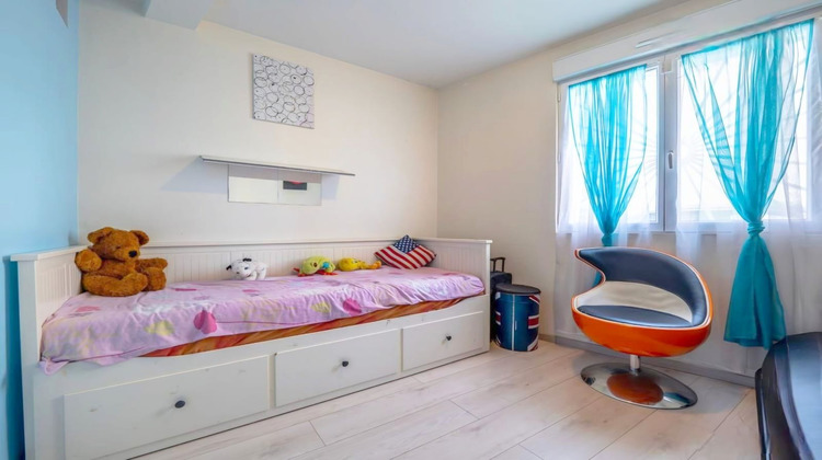 Ma-Cabane - Vente Maison FONTENAY-SOUS-BOIS, 114 m²