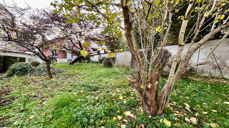 Ma-Cabane - Vente Maison FONTENAY-SOUS-BOIS, 215 m²