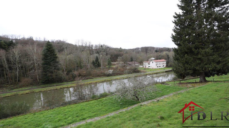 Ma-Cabane - Vente Maison Fontenoy-le-Château, 200 m²