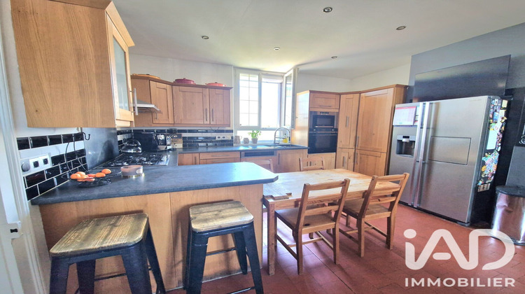 Ma-Cabane - Vente Maison Forges-les-Eaux, 210 m²