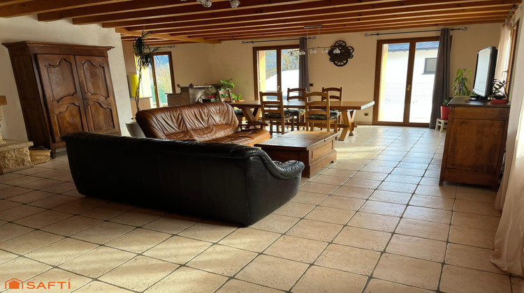 Ma-Cabane - Vente Maison Formigueres, 310 m²