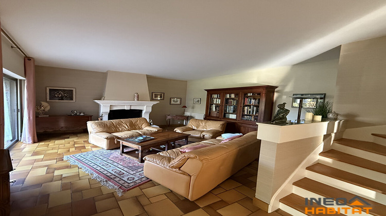 Ma-Cabane - Vente Maison FOUGERES, 230 m²