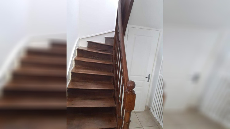 Ma-Cabane - Vente Maison FOUGERES, 61 m²