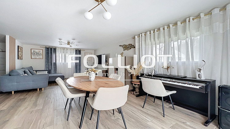 Ma-Cabane - Vente Maison FOUGERES, 100 m²