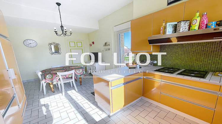 Ma-Cabane - Vente Maison FOUGERES, 216 m²