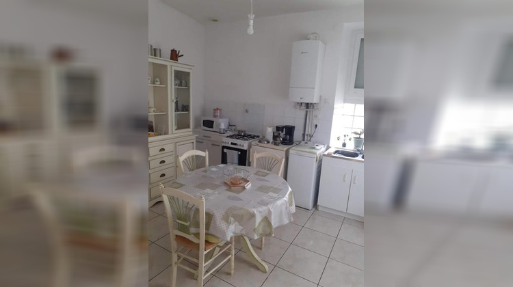 Ma-Cabane - Vente Maison FOUGERES, 61 m²