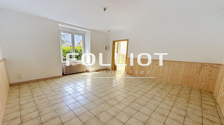 Ma-Cabane - Vente Maison FOUGERES, 75 m²