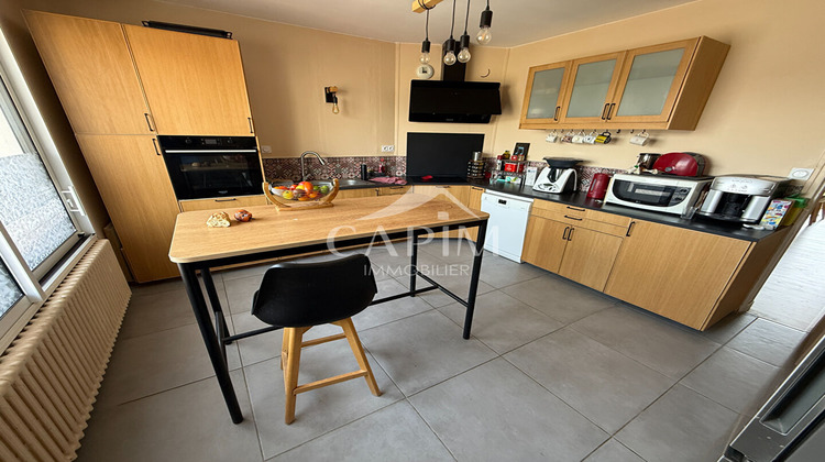 Ma-Cabane - Vente Maison FOUGERES, 210 m²