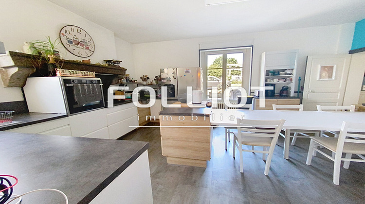 Ma-Cabane - Vente Maison FOUGERES, 267 m²