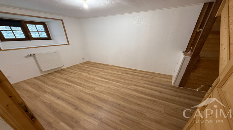 Ma-Cabane - Vente Maison FOUGERES, 65 m²
