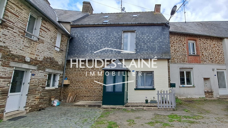 Ma-Cabane - Vente Maison FOUGEROLLES-DU-PLESSIS, 85 m²