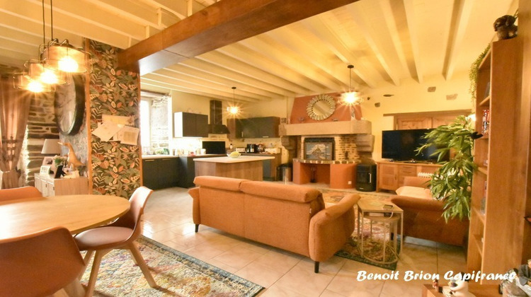 Ma-Cabane - Vente Maison FOUGEROLLES DU PLESSIS, 92 m²