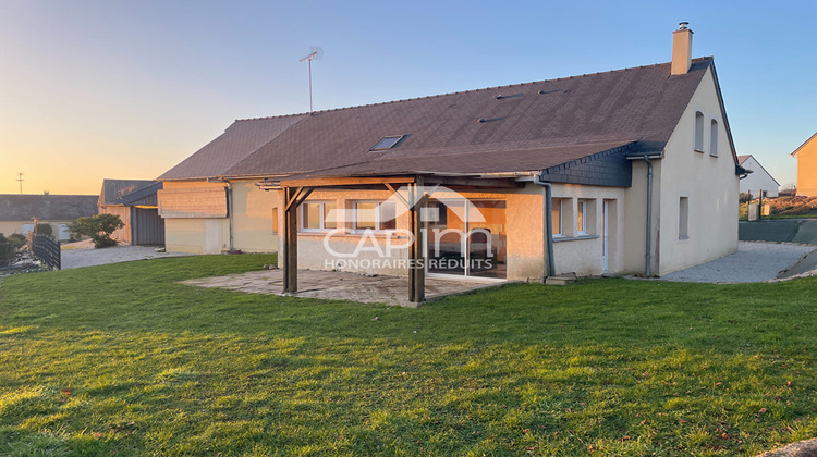 Ma-Cabane - Vente Maison FOUGEROLLES-DU-PLESSIS, 205 m²