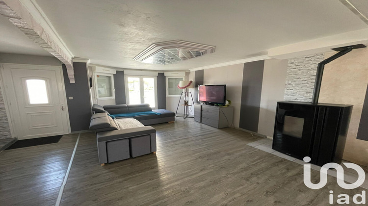 Ma-Cabane - Vente Maison Fougerolles-du-Plessis, 205 m²