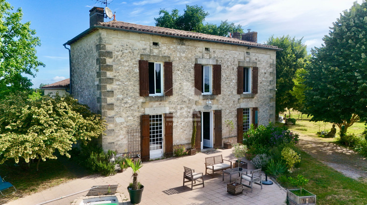 Ma-Cabane - Vente Maison FOUGUEYROLLES, 252 m²