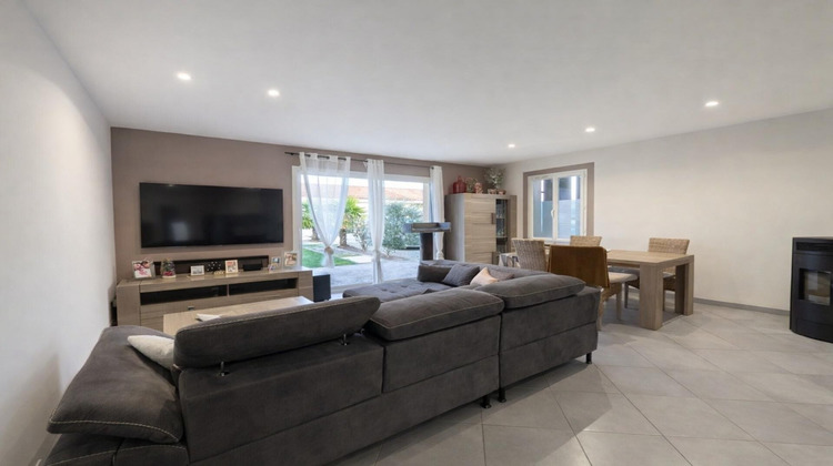 Ma-Cabane - Vente Maison Fouquebrune, 86 m²