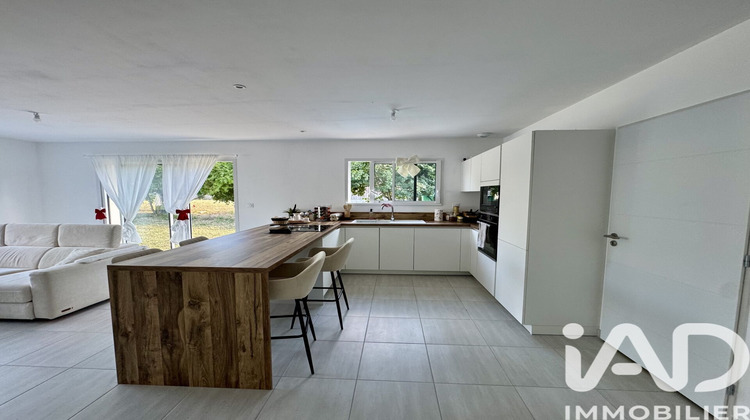 Ma-Cabane - Vente Maison Fouquebrune, 94 m²