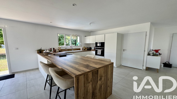 Ma-Cabane - Vente Maison Fouquebrune, 94 m²