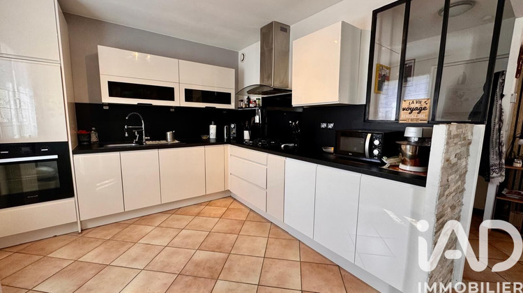 Ma-Cabane - Vente Maison Fourques, 73 m²