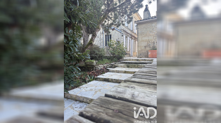 Ma-Cabane - Vente Maison Francs, 340 m²