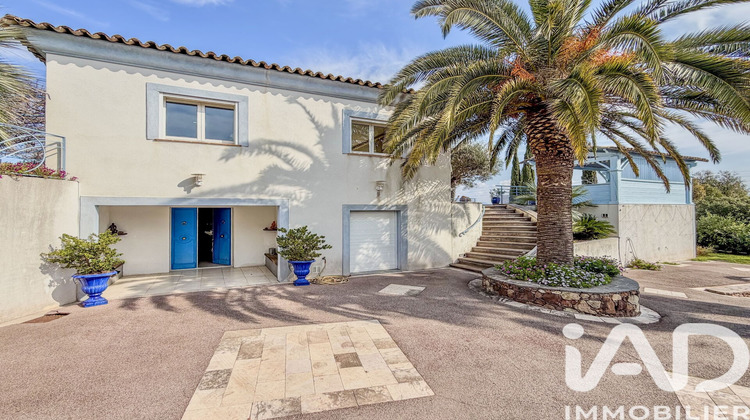 Ma-Cabane - Vente Maison Fréjus, 214 m²