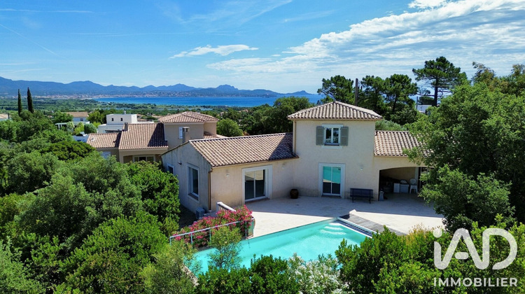 Ma-Cabane - Vente Maison Fréjus, 140 m²