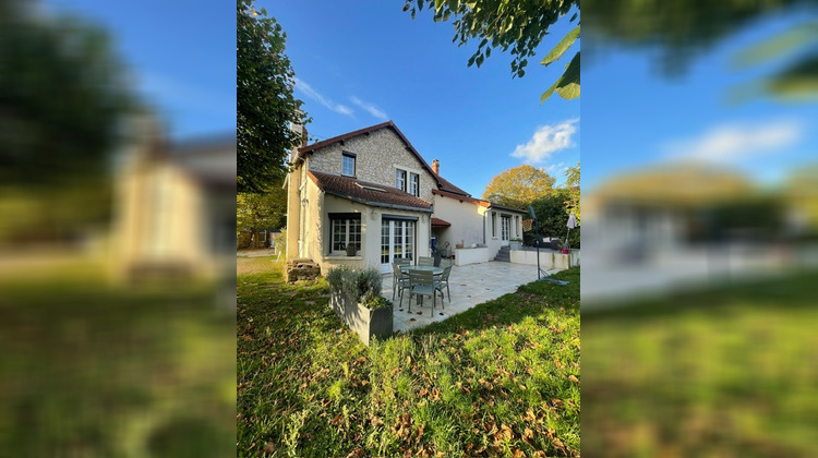 Ma-Cabane - Vente Maison Freneuse, 190 m²