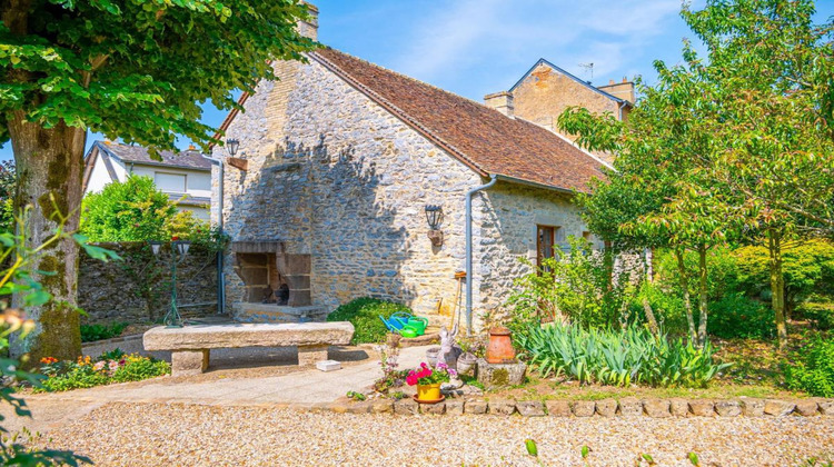 Ma-Cabane - Vente Maison FRESNAY SUR SARTHE, 330 m²