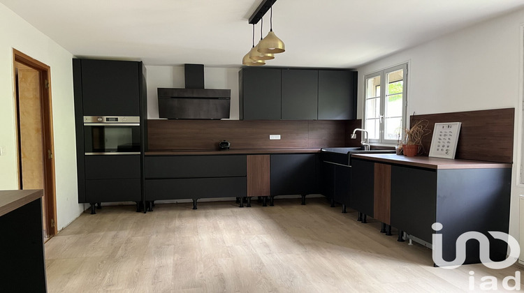 Ma-Cabane - Vente Maison Frôlois, 198 m²