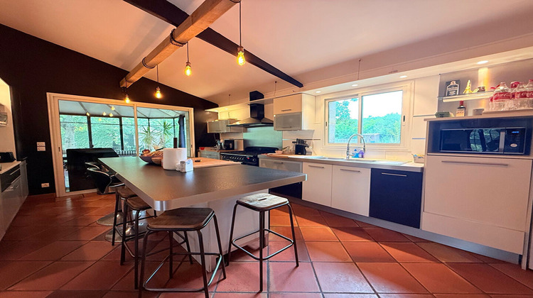 Ma-Cabane - Vente Maison FRONSAC, 300 m²