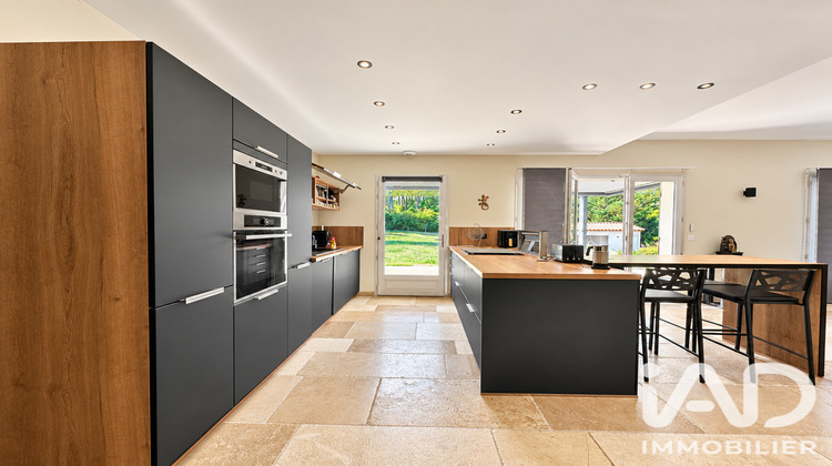 Ma-Cabane - Vente Maison Fuveau, 273 m²