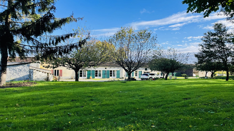 Ma-Cabane - Vente Maison Gémozac, 230 m²