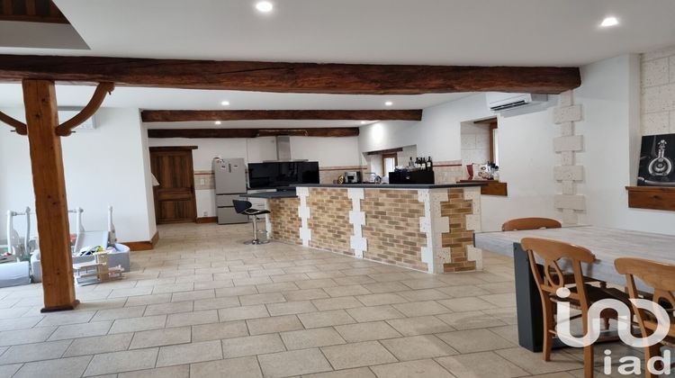 Ma-Cabane - Vente Maison Genac, 250 m²