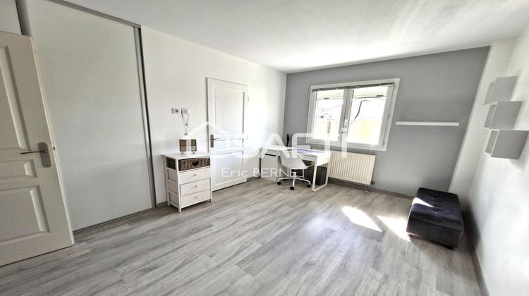 Ma-Cabane - Vente Maison Genas, 105 m²