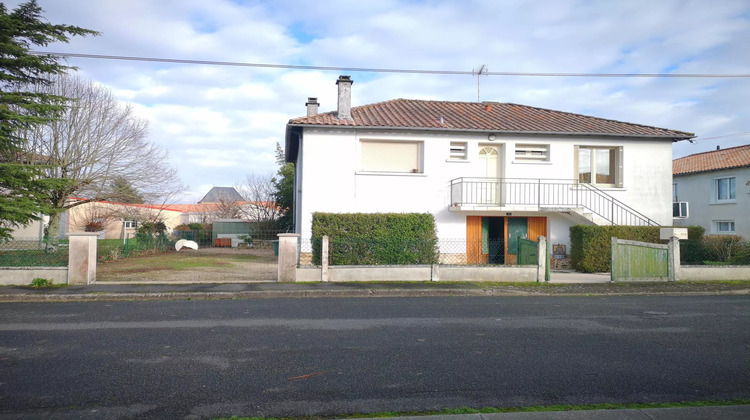 Ma-Cabane - Vente Maison Gençay, 128 m²