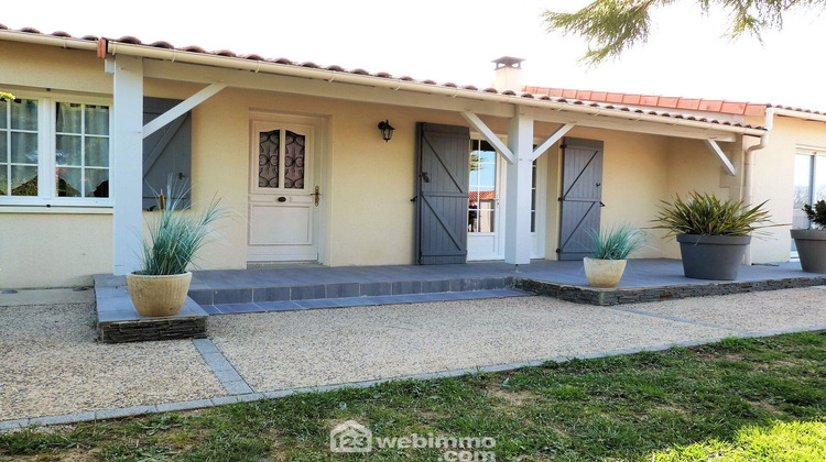 Ma-Cabane - Vente Maison Gençay, 185 m²