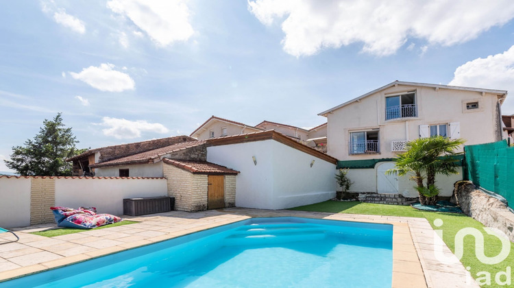 Ma-Cabane - Vente Maison Genilac, 180 m²