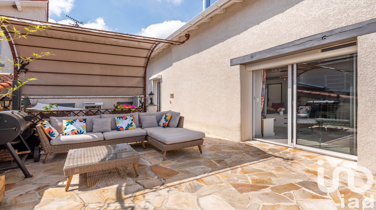 Ma-Cabane - Vente Maison Genilac, 180 m²