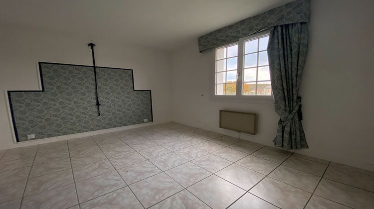 Ma-Cabane - Vente Maison GENNES, 176 m²