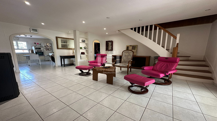 Ma-Cabane - Vente Maison GENNES, 185 m²