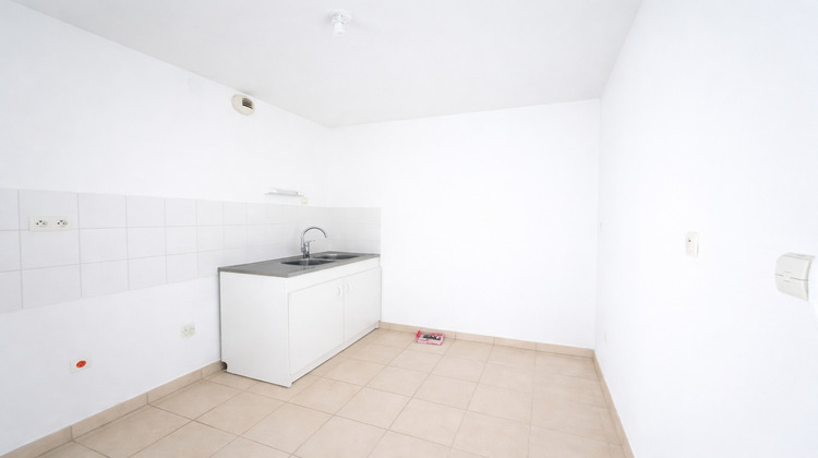 Ma-Cabane - Vente Maison GENNES-SUR-SEICHE, 78 m²